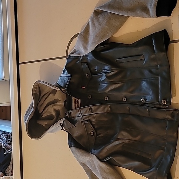 Levi's Jackets & Blazers - Levi jacket